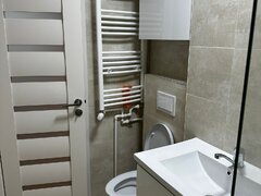 Berceni, sector 4, inchiriez apartament de 2 camere, proaspat renovat