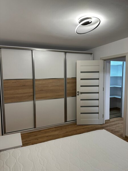 Berceni, sector 4, inchiriez apartament de 2 camere, proaspat renovat,